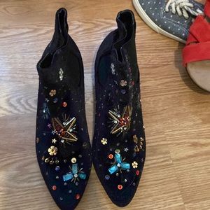 Betsy Johnson booties